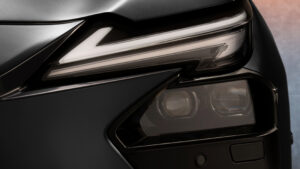 Новый 2026 Lexus ES 350e - фары
