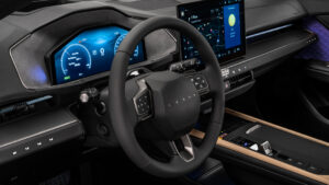 Новый 2026 Lexus ES 350e - рулевое колесо.