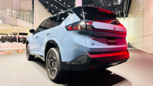 New Nissan X-Trail - rear angled show