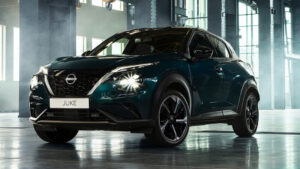 Nissan Juke Pulse Edition - передняя статическая установка.