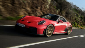 Porsche 911 SC - передняя система отслеживания.