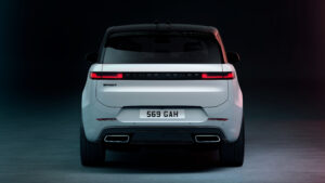 Range Rover Sport Battersea - полная задняя часть.