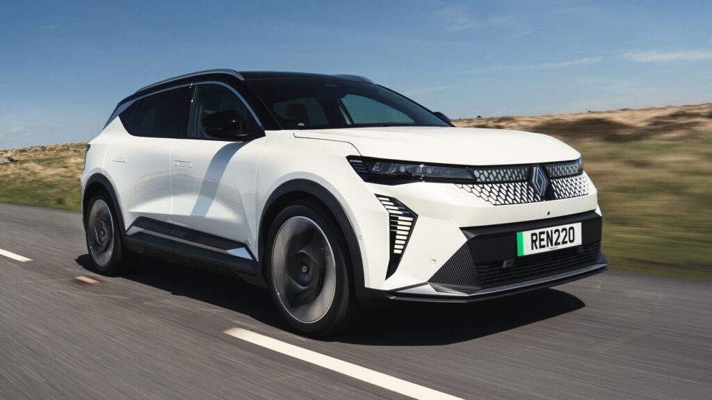 Renault Scenic - front