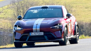 Xiaomi YU7 GT - передний край.