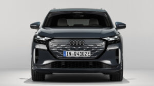 Audi Q4 e-tron facelift - полный передний фронт.