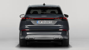 Audi Q4 e-tron facelift - полная задняя часть.