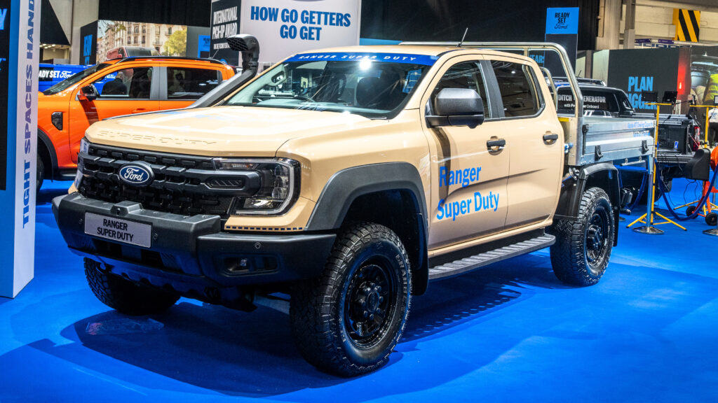 Ford Ranger Super Duty - front