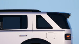Freelander 8 - задний профиль.