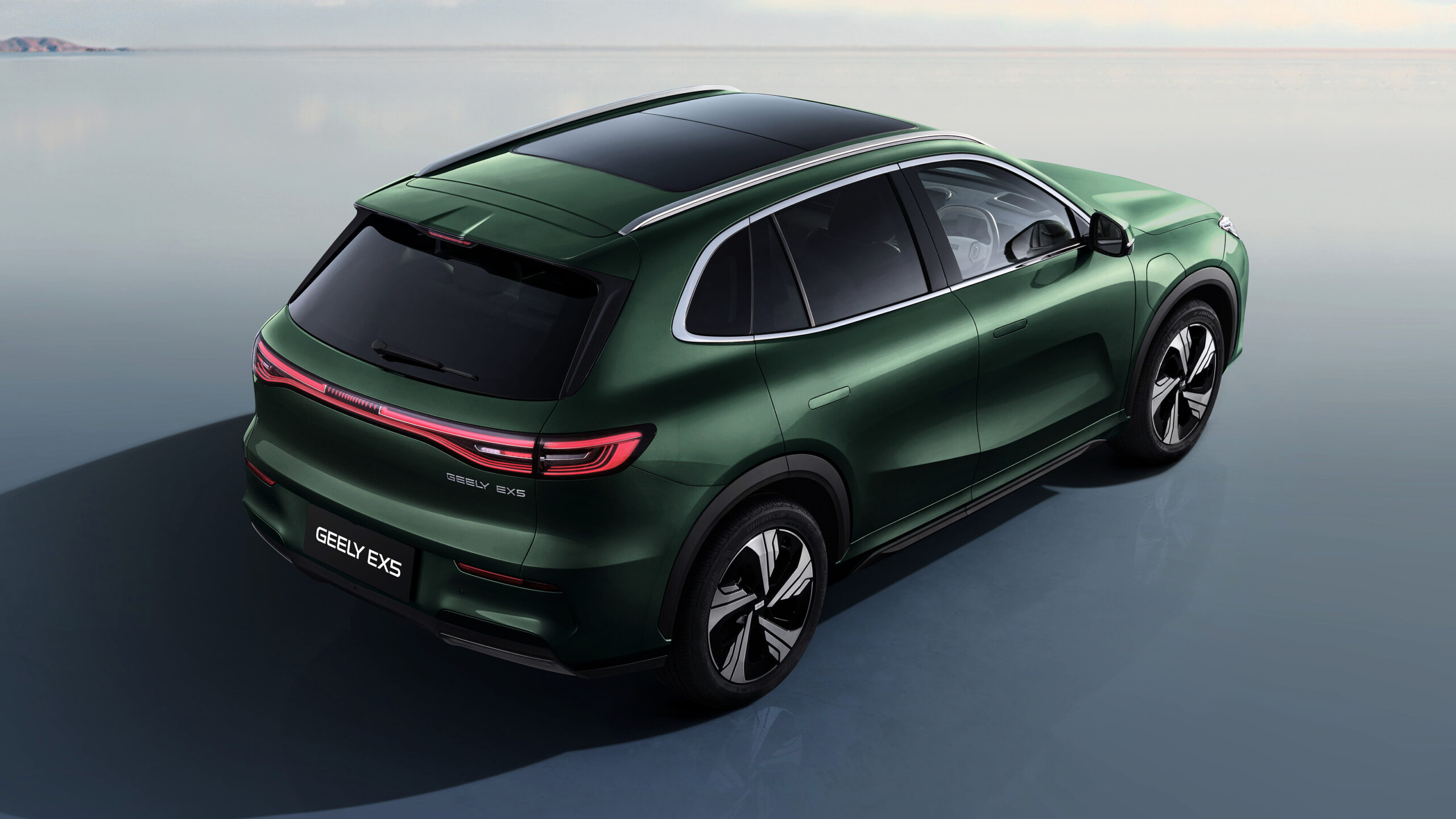 Geely EX5 Ultra - задняя часть