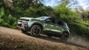 Jeep Avenger 85th Anniversary - передняя/боковая часть