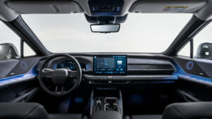 Lexus TZ - interior
