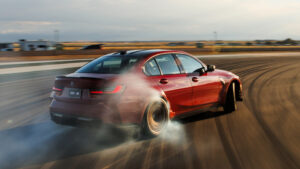 BMW M3 CS Ручной переключатель - задние действия.
