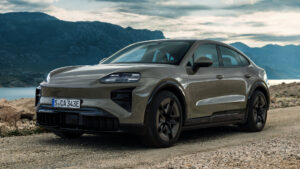 Porsche Cayenne Coupe Electric - Турбо передняя статическая передняя.