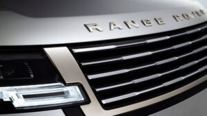 Range Rover SV Ultra - решетка с решеткой.