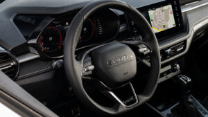 Skoda Fabia Motorsport Edition - steering wheel