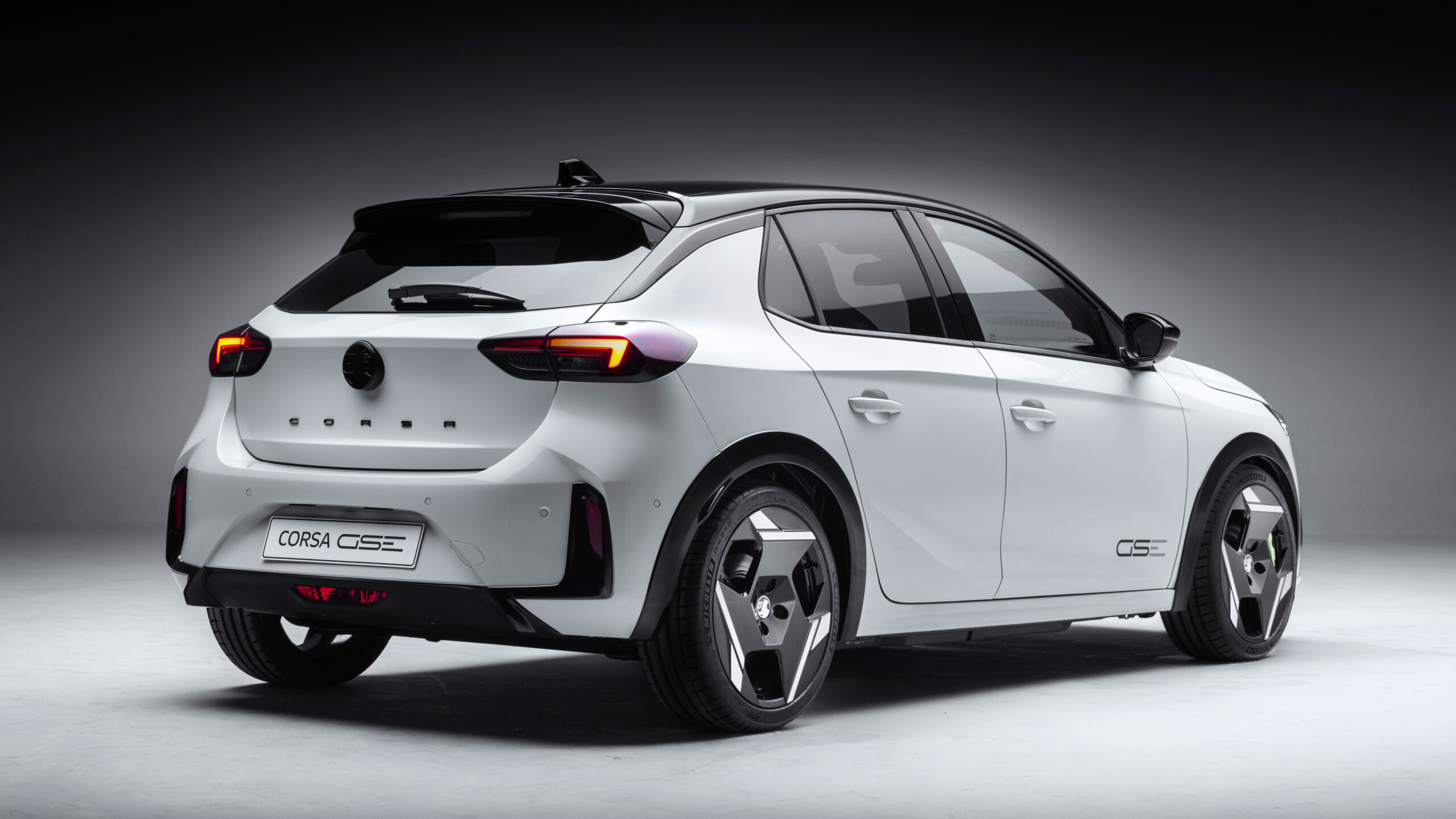 Vauxhall Corsa GSE - задняя часть