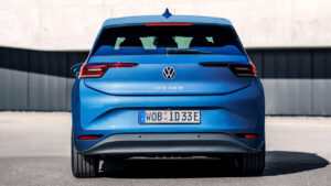 Volkswagen ID.3 Neo - полная задняя часть.