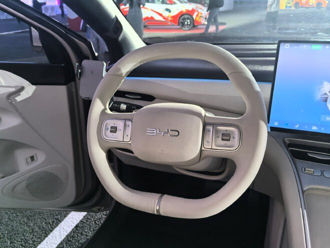 Цена 65 900&ndash;99 900 юаней: BYD Seagull второго поколения поступил в продажу