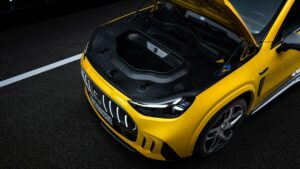 Mercedes-AMG GT SUV — передний багажник