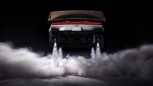 Новый Tesla Roadster — в полете