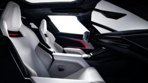 Новый Tesla Roadster — интерьер