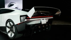 Представлен новый Tesla Roadster — заднее антикрыло