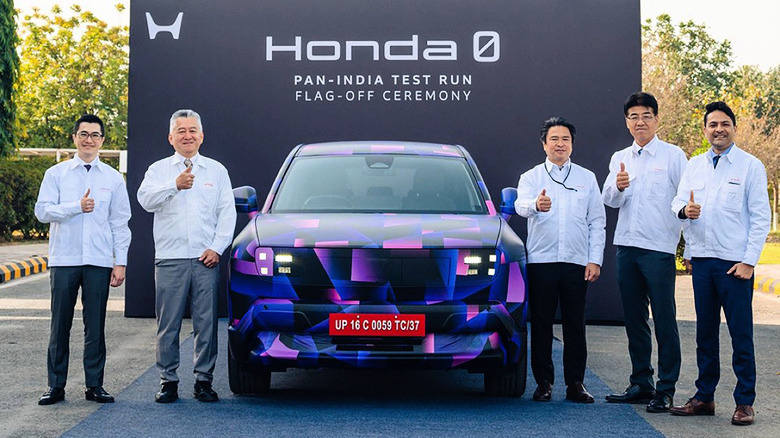 Honda 0 Alpha Prototype в камуфляжной пленке