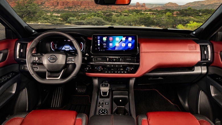 Интерьер 2027 Nissan Pathfinder Special Edition