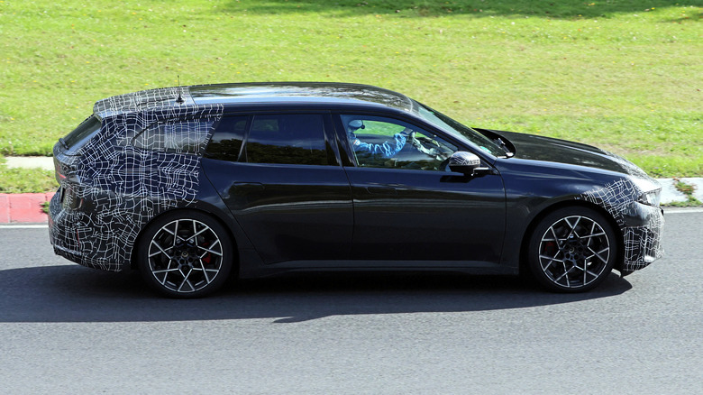 Прототип готовящегося к выпуску BMW i3 Touring