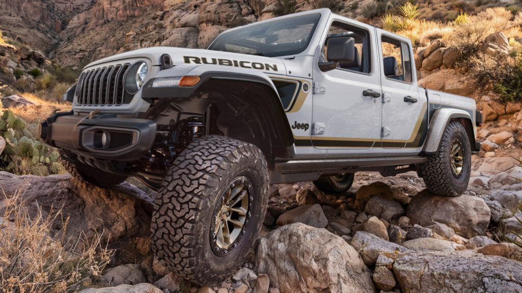 Jeep Gladiator 35-inch Tire Launch Edition
