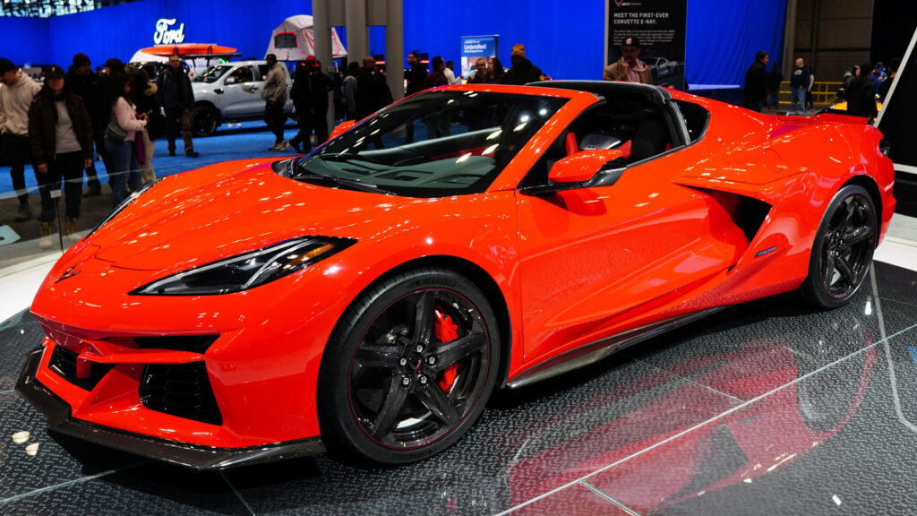 Электрический Corvette появится, но пока в этом нет смысла