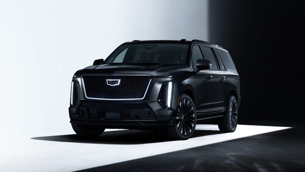 Cadillac Escalade-V Collector Series стоит 239 000 долларов, но готовьтесь заплатить гораздо больше