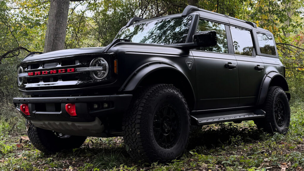Мало стандартного Bronco? Представлен новый пакет опций ORV Стандартного Bronco недостаточно? Тогда вам может понравиться новый пакет ORV