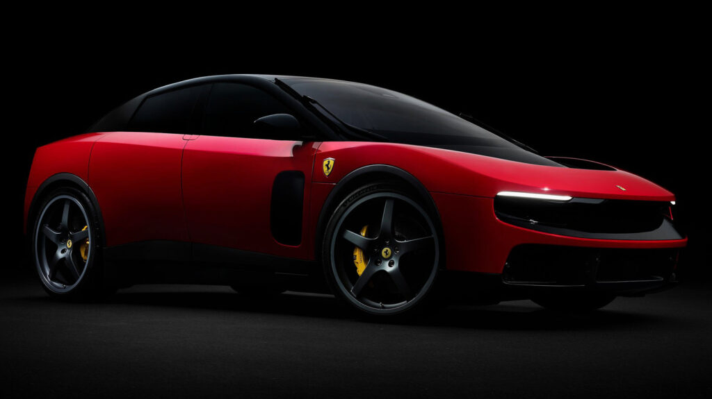 Ferrari Luce стоит на 120 000 долларов дороже, чем Purosangue, и имеет на 12 цилиндров меньше
